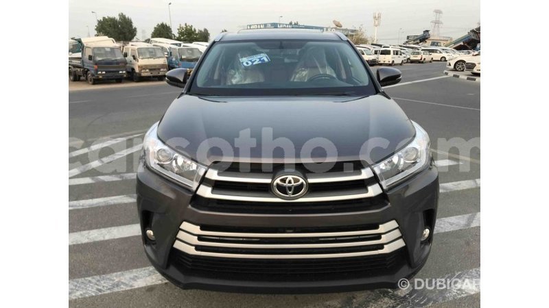 Big with watermark toyota highlander maseru import dubai 11871