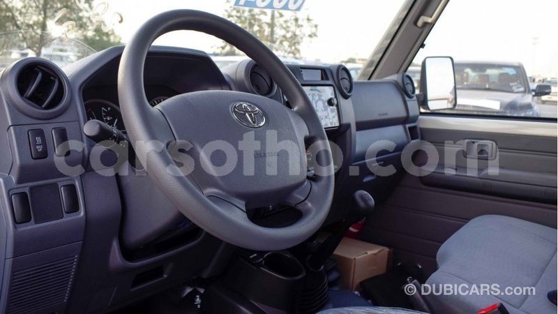 Big with watermark toyota land cruiser maseru import dubai 11873