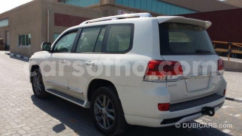 Big with watermark toyota land cruiser maseru import dubai 11874