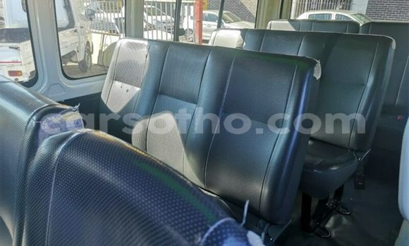 اشتري مستعمل Toyota 2000GT White سيارة في Maseru في Maseru اشتري مستعمل Toyota 2000GT White سيارة في Maseru في Maseru