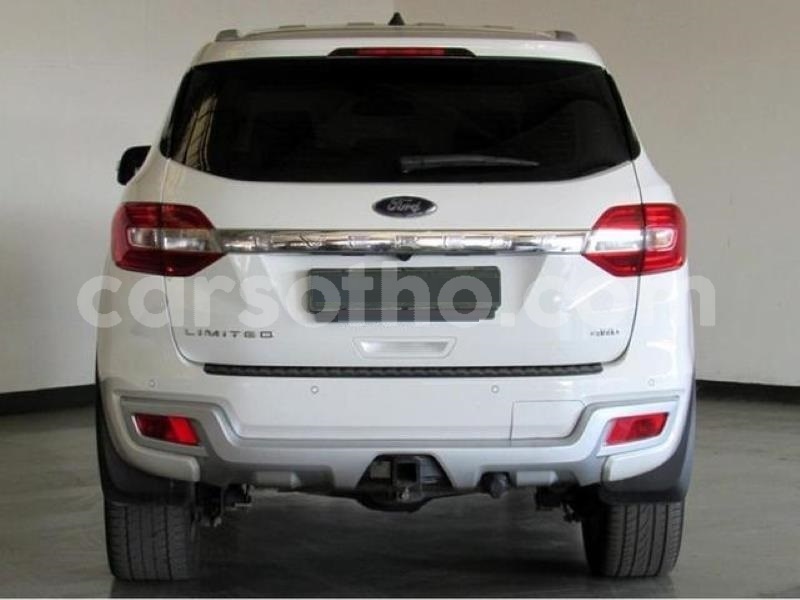 Big with watermark ford everest butha buthe butha buthe 11881