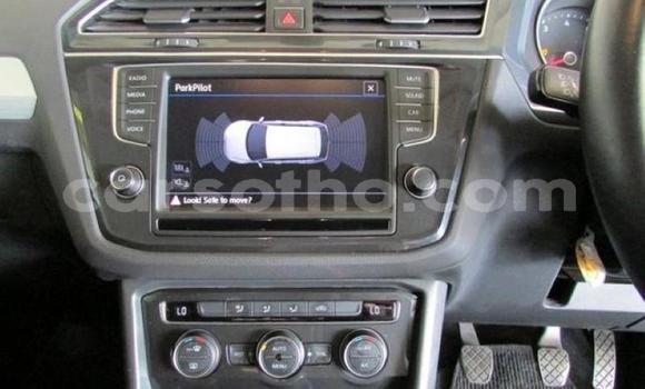 Acheter Occasion Voiture Volkswagen Tiguan Blanc à Maseru, Maseru Acheter Occasion Voiture Volkswagen Tiguan Blanc à Maseru, Maseru