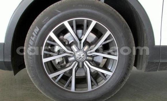 Acheter Occasion Voiture Volkswagen Tiguan Blanc à Maseru, Maseru Acheter Occasion Voiture Volkswagen Tiguan Blanc à Maseru, Maseru