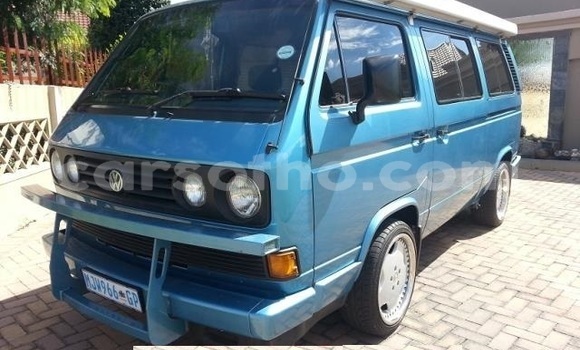 Acheter Occasion Voiture Volkswagen Caravelle Bleu à Maseru, Maseru Acheter Occasion Voiture Volkswagen Caravelle Bleu à Maseru, Maseru