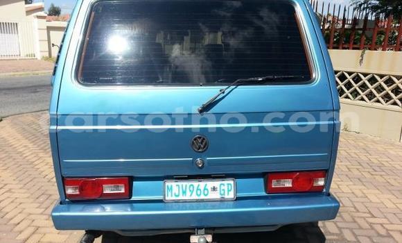 Acheter Occasion Voiture Volkswagen Caravelle Bleu à Maseru, Maseru Acheter Occasion Voiture Volkswagen Caravelle Bleu à Maseru, Maseru