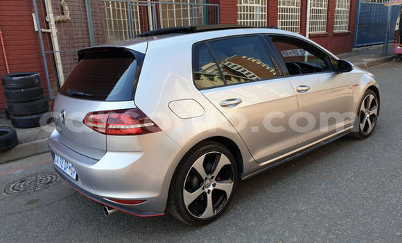 اشتري مستعمل Volkswagen Golf GTI Silver سيارة في Maputsoe في Leribe اشتري مستعمل Volkswagen Golf GTI Silver سيارة في Maputsoe في Leribe