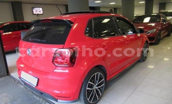 Acheter Occasion Voiture Volkswagen Polo GTI Rouge à Hlotse, Leribe Acheter Occasion Voiture Volkswagen Polo GTI Rouge à Hlotse, Leribe