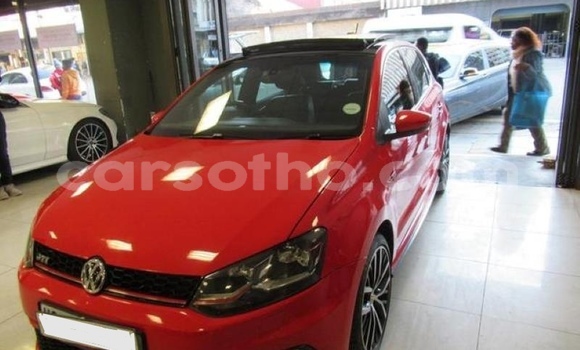 Acheter Occasion Voiture Volkswagen Polo GTI Rouge à Hlotse, Leribe Acheter Occasion Voiture Volkswagen Polo GTI Rouge à Hlotse, Leribe