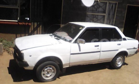 اشتري Imported Toyota Corolla White سيارة في Maseru في Maseru اشتري Imported Toyota Corolla White سيارة في Maseru في Maseru