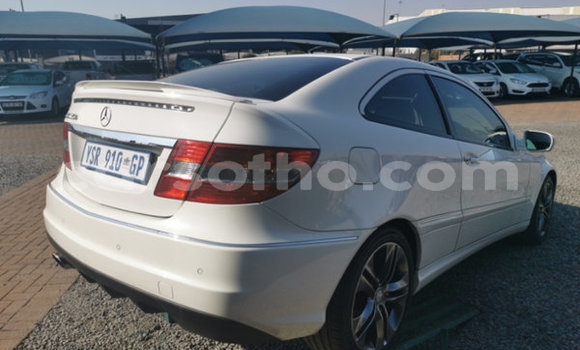 Sayi Na hannu Mercedes-Benz CLC-klasse White Mota in Hlotse a Leribe Sayi Na hannu Mercedes-Benz CLC-klasse White Mota in Hlotse a Leribe