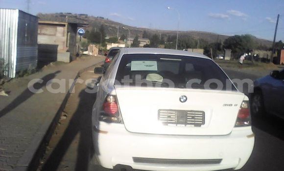 اشتري Imported BMW 3–Series White سيارة في Maseru في Maseru اشتري Imported BMW 3–Series White سيارة في Maseru في Maseru