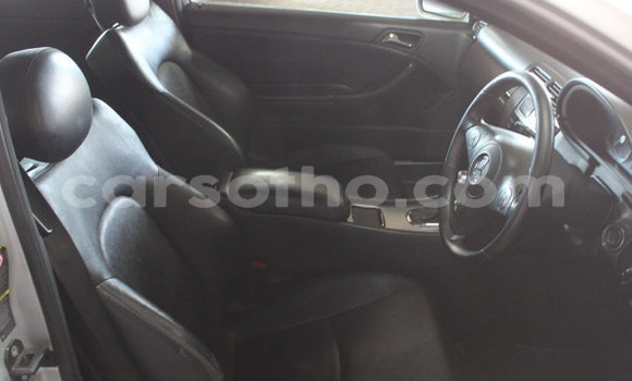 Acheter Occasion Voiture Mercedes-Benz CLK–Class Gris à Maputsoa, Leribe Acheter Occasion Voiture Mercedes-Benz CLK–Class Gris à Maputsoa, Leribe