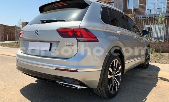 اشتري مستعمل Volkswagen Tiguan Silver سيارة في Mafeteng في Mafeteng اشتري مستعمل Volkswagen Tiguan Silver سيارة في Mafeteng في Mafeteng