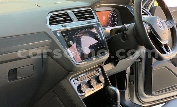 اشتري مستعمل Volkswagen Tiguan Silver سيارة في Mafeteng في Mafeteng اشتري مستعمل Volkswagen Tiguan Silver سيارة في Mafeteng في Mafeteng