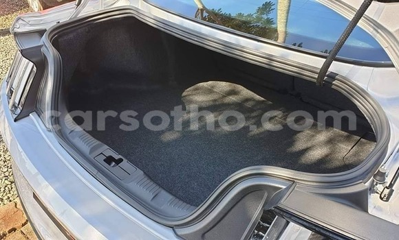 Sayi Na hannu Ford Mustang Silver Mota in Maputsoa a Leribe Sayi Na hannu Ford Mustang Silver Mota in Maputsoa a Leribe