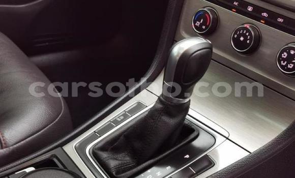 Acheter Occasion Voiture Volkswagen Golf Rouge à Hlotse, Leribe Acheter Occasion Voiture Volkswagen Golf Rouge à Hlotse, Leribe