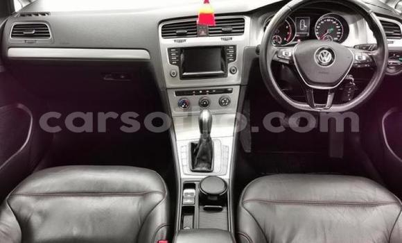 Acheter Occasion Voiture Volkswagen Golf Rouge à Hlotse, Leribe Acheter Occasion Voiture Volkswagen Golf Rouge à Hlotse, Leribe