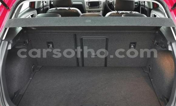 Acheter Occasion Voiture Volkswagen Golf Rouge à Hlotse, Leribe Acheter Occasion Voiture Volkswagen Golf Rouge à Hlotse, Leribe