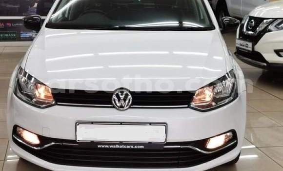 اشتري مستعمل Volkswagen Golf White سيارة في Hlotse في Leribe اشتري مستعمل Volkswagen Golf White سيارة في Hlotse في Leribe