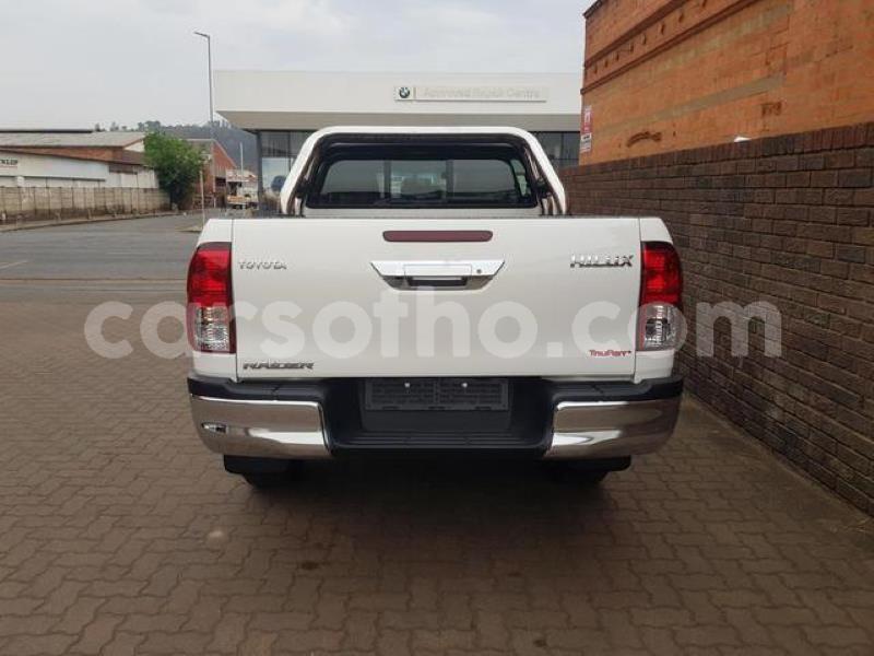 Big with watermark toyota hilux maseru roma 11918