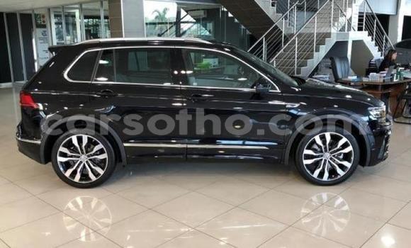 Sayi Na hannu Volkswagen Tiguan Black Mota in Maputsoe a Leribe Sayi Na hannu Volkswagen Tiguan Black Mota in Maputsoe a Leribe