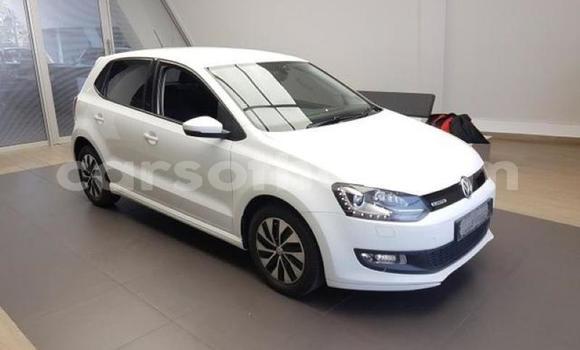 Acheter Occasion Voiture Volkswagen Polo Blanc à Maseru, Maseru Acheter Occasion Voiture Volkswagen Polo Blanc à Maseru, Maseru