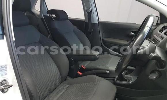 Acheter Occasion Voiture Volkswagen Polo Blanc à Maseru, Maseru Acheter Occasion Voiture Volkswagen Polo Blanc à Maseru, Maseru