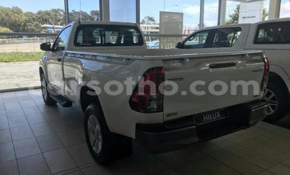 Acheter Occasion Voiture Toyota Hilux Blanc à Maseru, Maseru Acheter Occasion Voiture Toyota Hilux Blanc à Maseru, Maseru