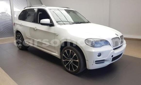 Sayi Na hannu BMW X5 White Mota in Maseru a Maseru Sayi Na hannu BMW X5 White Mota in Maseru a Maseru