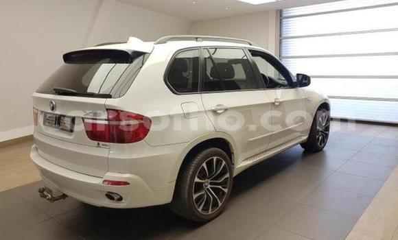 Sayi Na hannu BMW X5 White Mota in Maseru a Maseru Sayi Na hannu BMW X5 White Mota in Maseru a Maseru
