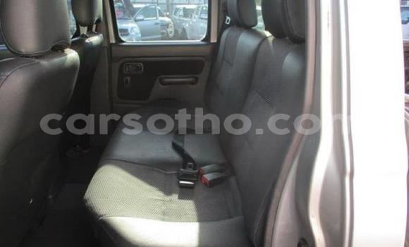 Buy Used Nissan NP 300 Silver Car in Maputsoe in Leribe Buy Used Nissan NP 300 Silver Car in Maputsoe in Leribe