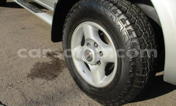 Buy Used Nissan NP 300 Silver Car in Maputsoe in Leribe Buy Used Nissan NP 300 Silver Car in Maputsoe in Leribe