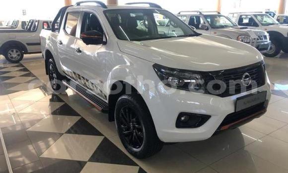 Acheter Occasion Voiture Nissan Navara Blanc à Maseru, Maseru Acheter Occasion Voiture Nissan Navara Blanc à Maseru, Maseru