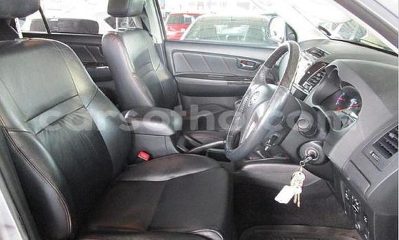 Buy Used Toyota Fortuner Silver Car in Hlotse in Leribe Buy Used Toyota Fortuner Silver Car in Hlotse in Leribe