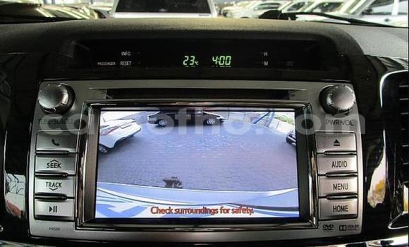 Buy Used Toyota Fortuner Silver Car in Hlotse in Leribe Buy Used Toyota Fortuner Silver Car in Hlotse in Leribe