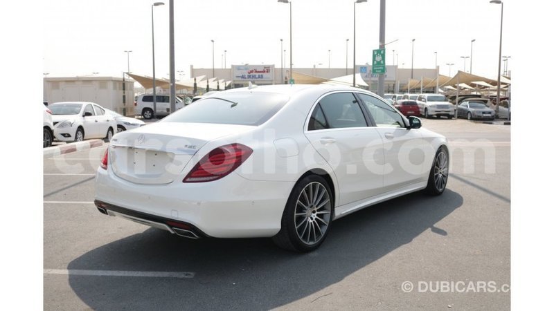 Big with watermark mercedes benz 190 maseru import dubai 11953