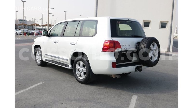 Big with watermark toyota land cruiser maseru import dubai 11954