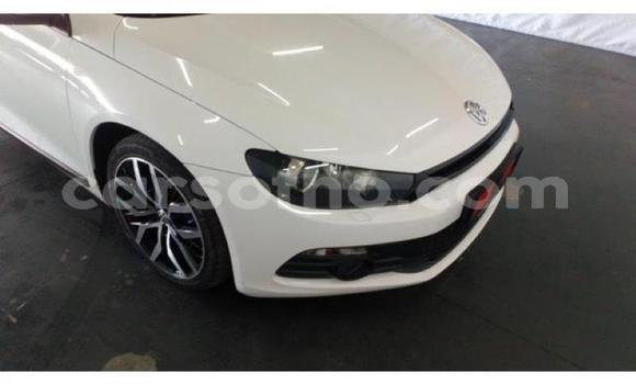Sayi Na hannu Volkswagen Scirocco White Mota in Maseru a Maseru Sayi Na hannu Volkswagen Scirocco White Mota in Maseru a Maseru