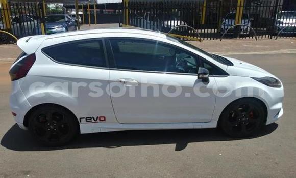 Buy Used Ford Fiesta ST White Car in Maseru in Maseru Buy Used Ford Fiesta ST White Car in Maseru in Maseru