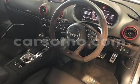 اشتري مستعمل Audi RS3 Silver سيارة في Maputsoa في Leribe اشتري مستعمل Audi RS3 Silver سيارة في Maputsoa في Leribe