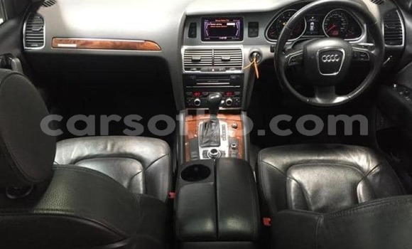 Buy Used Audi Q7 White Car in Maputsoa in Leribe Buy Used Audi Q7 White Car in Maputsoa in Leribe