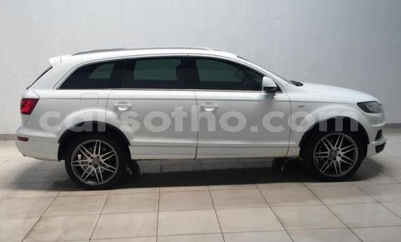 Buy Used Audi Q7 White Car in Maputsoa in Leribe Buy Used Audi Q7 White Car in Maputsoa in Leribe
