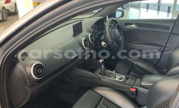 Acheter Occasion Voiture Audi RS3 Gris à Maseru, Maseru Acheter Occasion Voiture Audi RS3 Gris à Maseru, Maseru