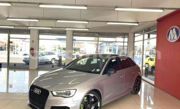 Acheter Occasion Voiture Audi RS3 Gris à Maseru, Maseru Acheter Occasion Voiture Audi RS3 Gris à Maseru, Maseru