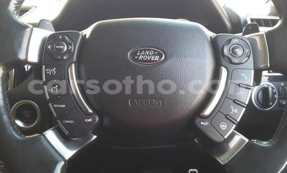 Buy Used Land Rover Range Rover Vogue White Car in Maputsoe in Leribe Buy Used Land Rover Range Rover Vogue White Car in Maputsoe in Leribe