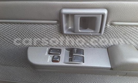 Buy Used Toyota Land Cruiser Silver Car in Maputsoa in Leribe Buy Used Toyota Land Cruiser Silver Car in Maputsoa in Leribe