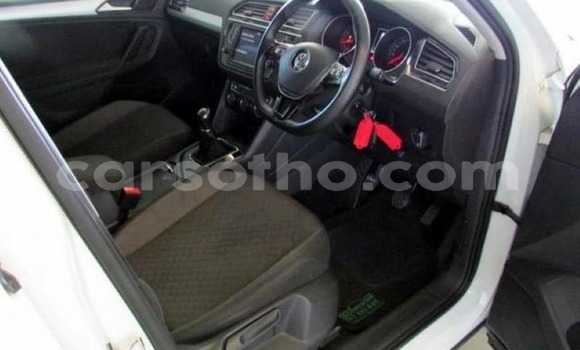Acheter Occasion Voiture Volkswagen Tiguan Blanc à Maseru, Maseru Acheter Occasion Voiture Volkswagen Tiguan Blanc à Maseru, Maseru
