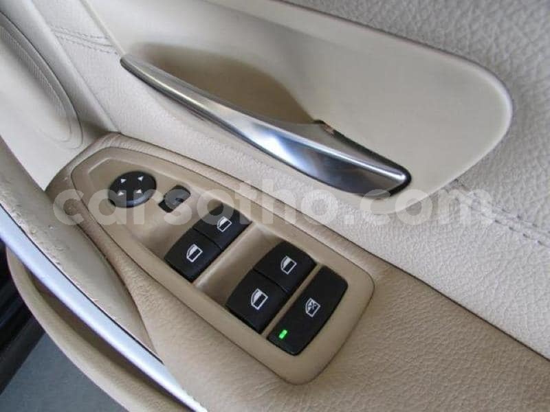 Big with watermark bmw 3%e2%80%93series leribe maputsoe 11992