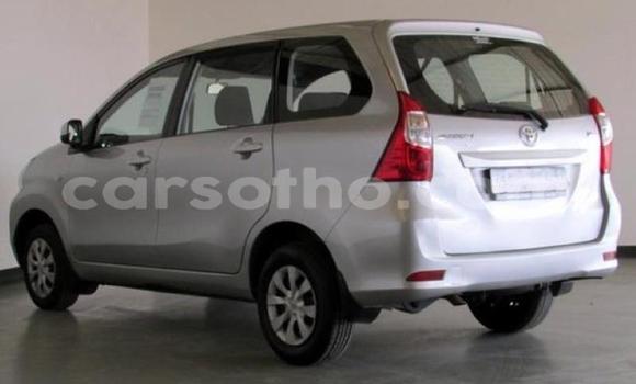 Sayi Na hannu Toyota Avanza Silver Mota in Maseru a Maseru Sayi Na hannu Toyota Avanza Silver Mota in Maseru a Maseru