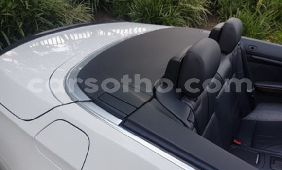 Sayi Na hannu BMW M3 White Mota in Butha Buthe a Butha-Buthe Sayi Na hannu BMW M3 White Mota in Butha Buthe a Butha-Buthe